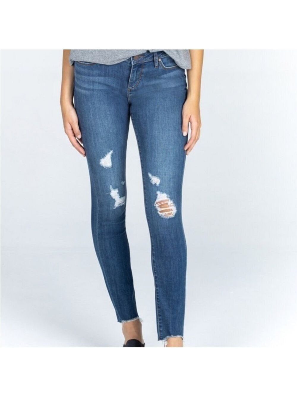 Articles of Society Sarah Ankle Skinny Jean in Hilo Size 31